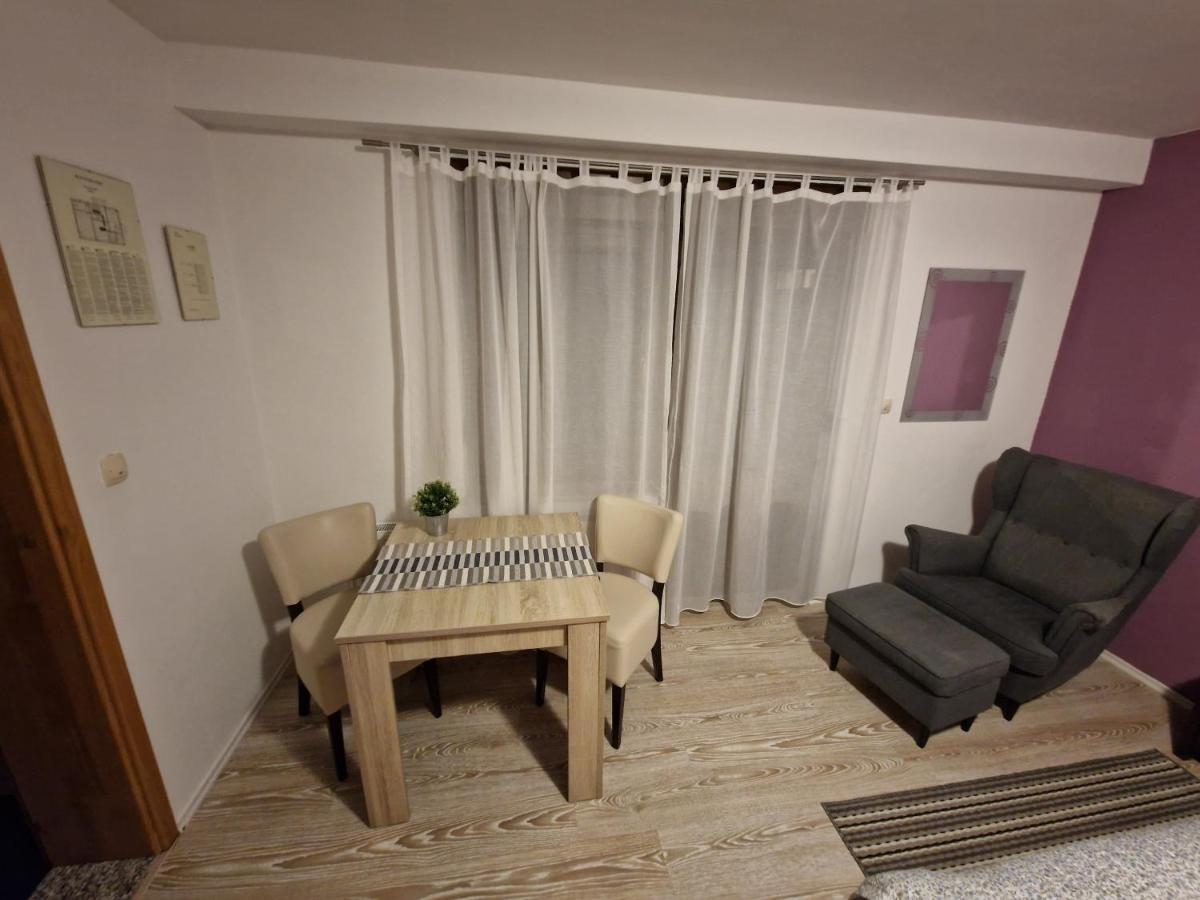 Plitvička Jezera Guest House Wolf II מראה חיצוני תמונה