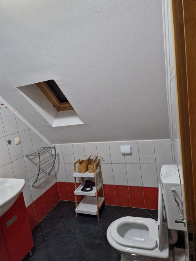 Plitvička Jezera Guest House Wolf II מראה חיצוני תמונה